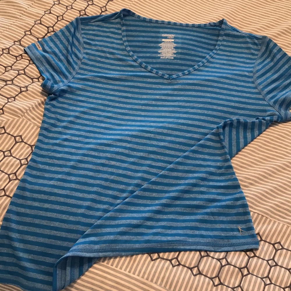 Danskin now performance material top. Stay cool